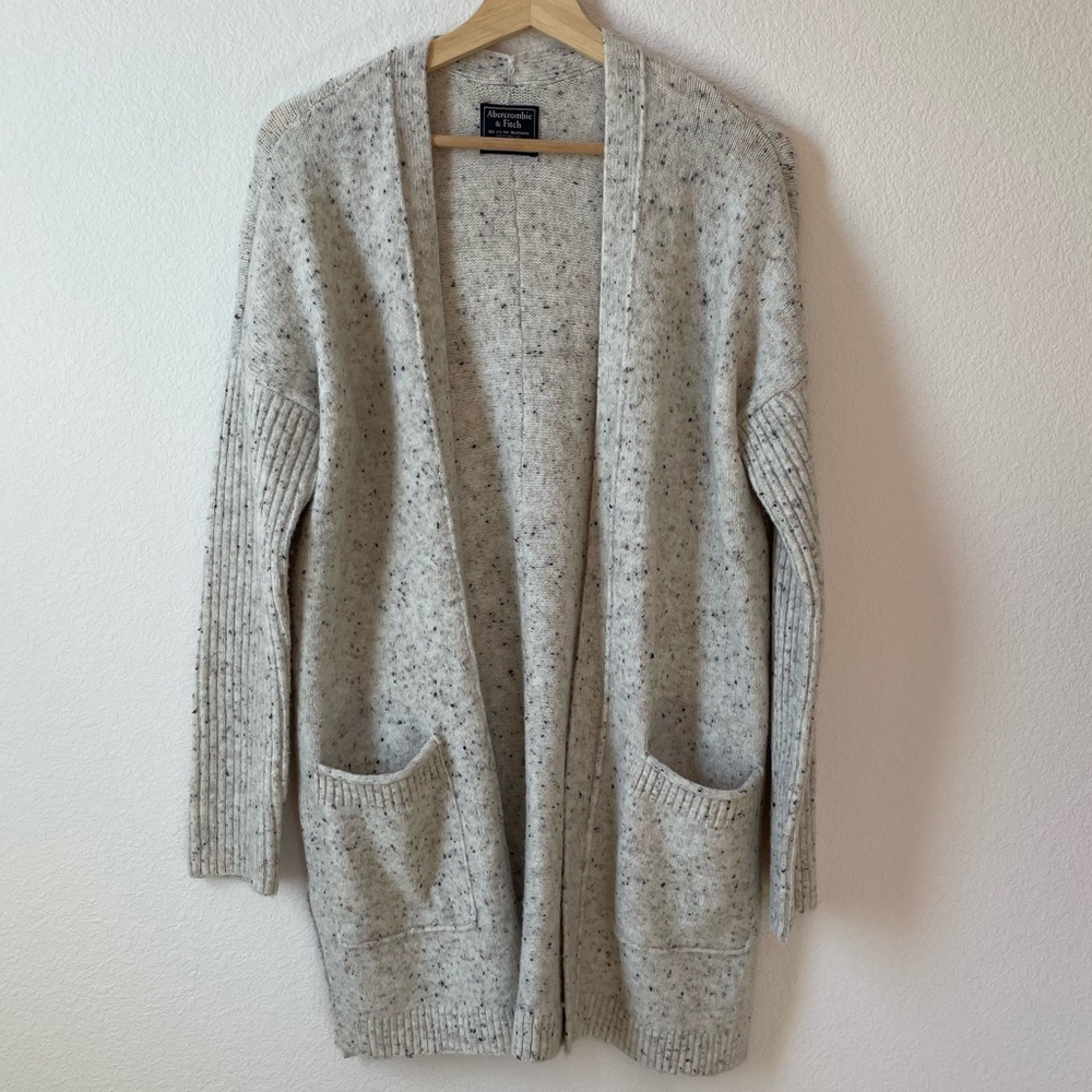 Abercrombie & Fitch Cardigan Sweater